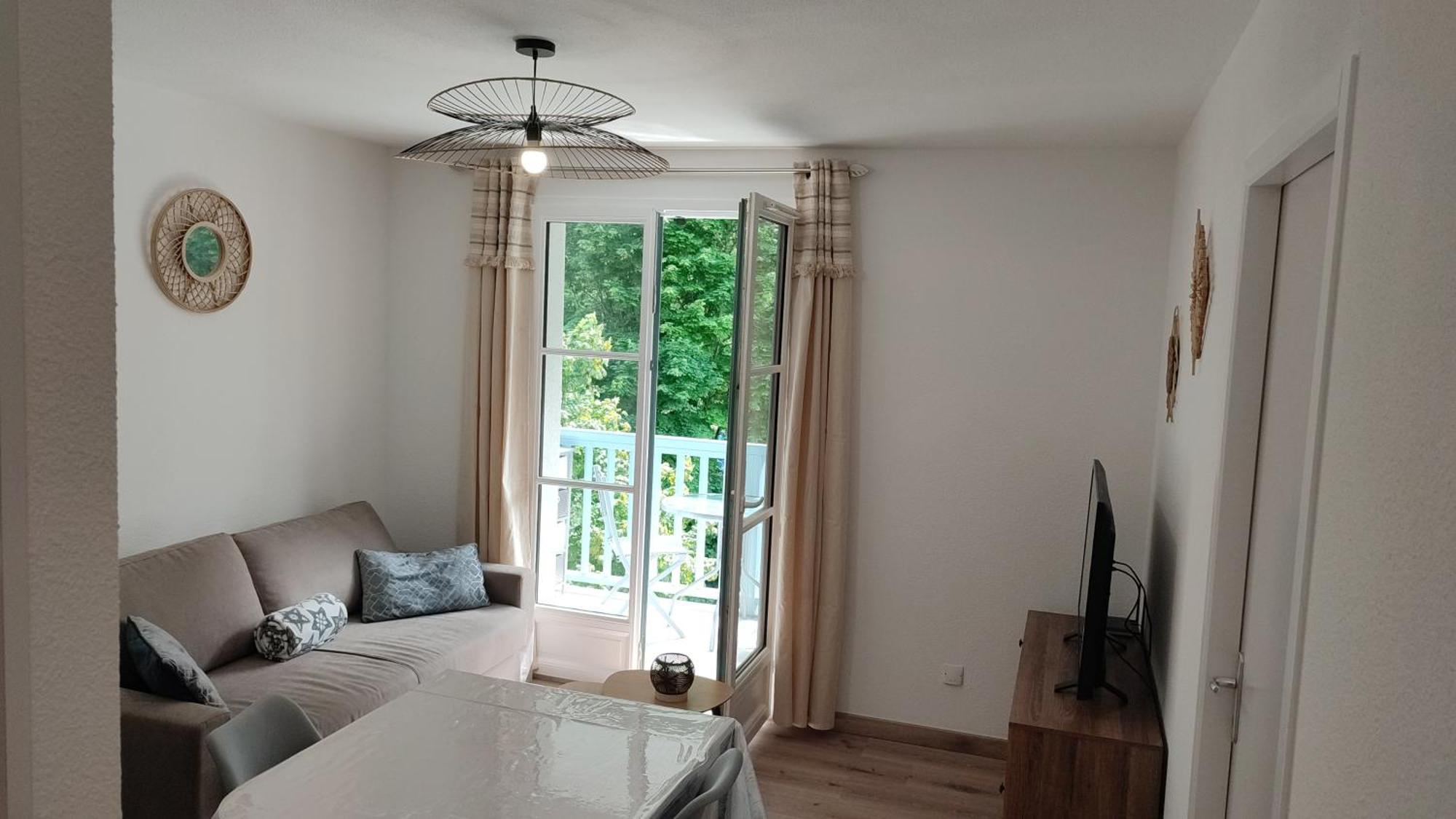 Charmant Appartement 4 Pers,Vue Montagne Avec Parking Prive Et Balcon Cauterets Extérieur photo